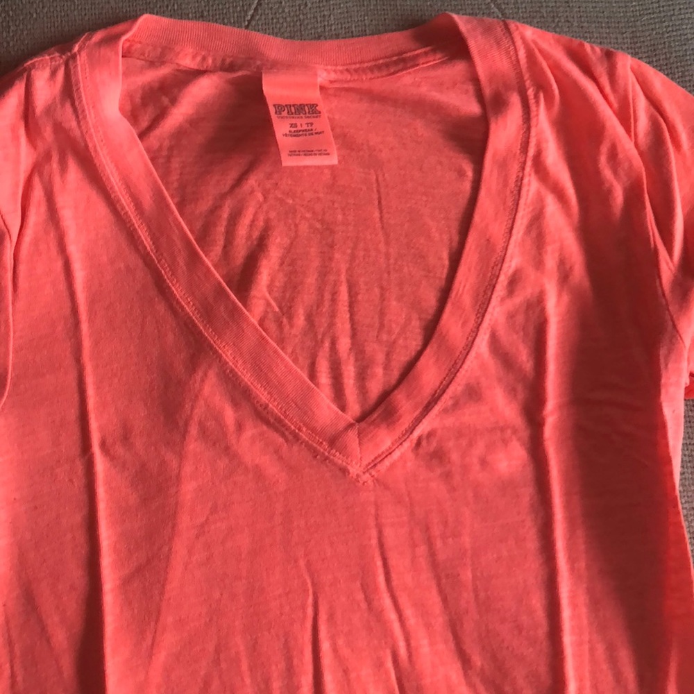 Woman’s  pink T-shirt
